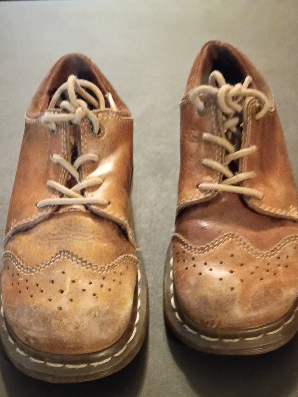 Dr. Martens Men's Brown Leather Brogue Lace-Up Shoes